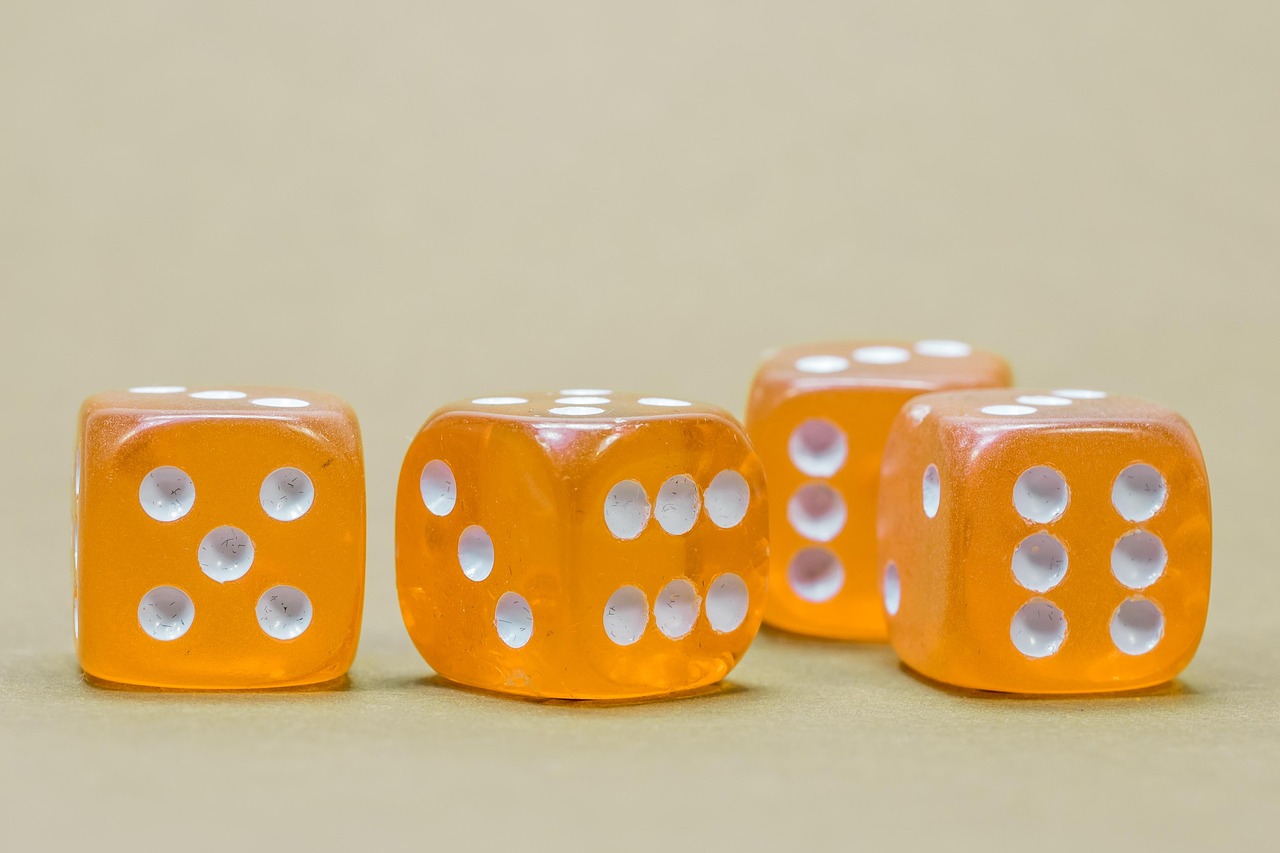 Ancient dice