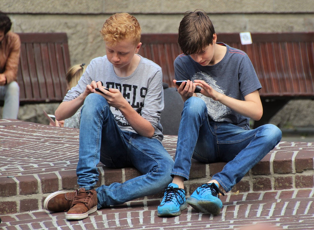 Mobile gaming
